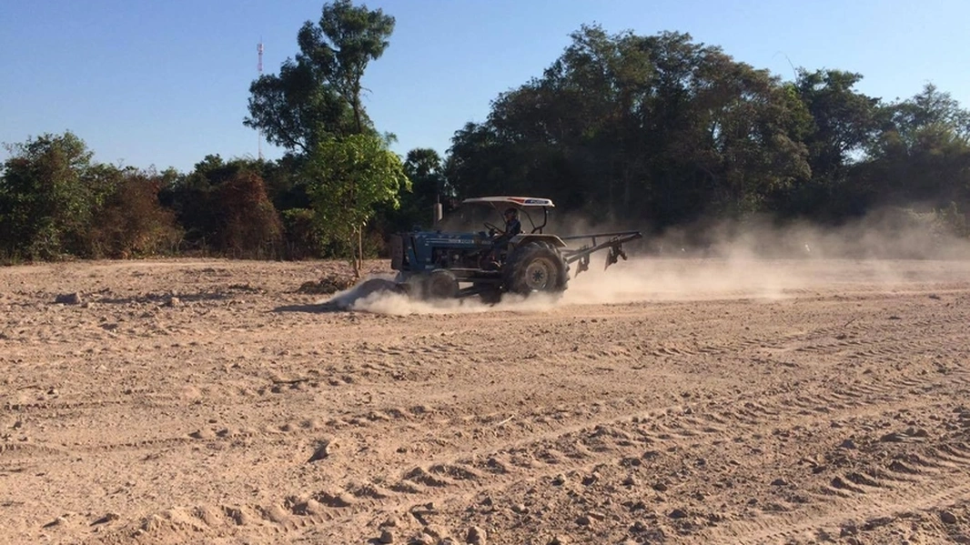 Un terrain pour construire l'école